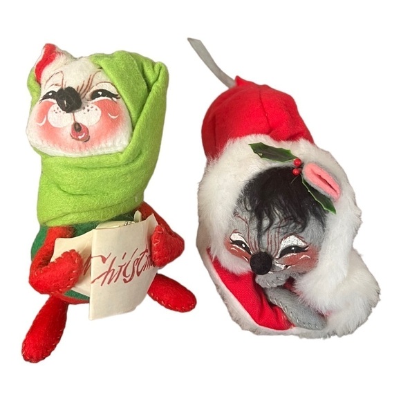 ANNALEE Vintage 1971 Caroling Mouse & Mouse In Santa Hat - Picture 4 of 6